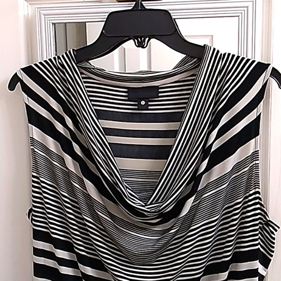 Stripe top size large - Picture 2 of 5